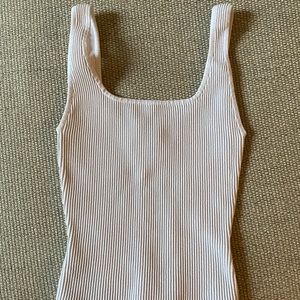 Aritzia sculpt knit tank